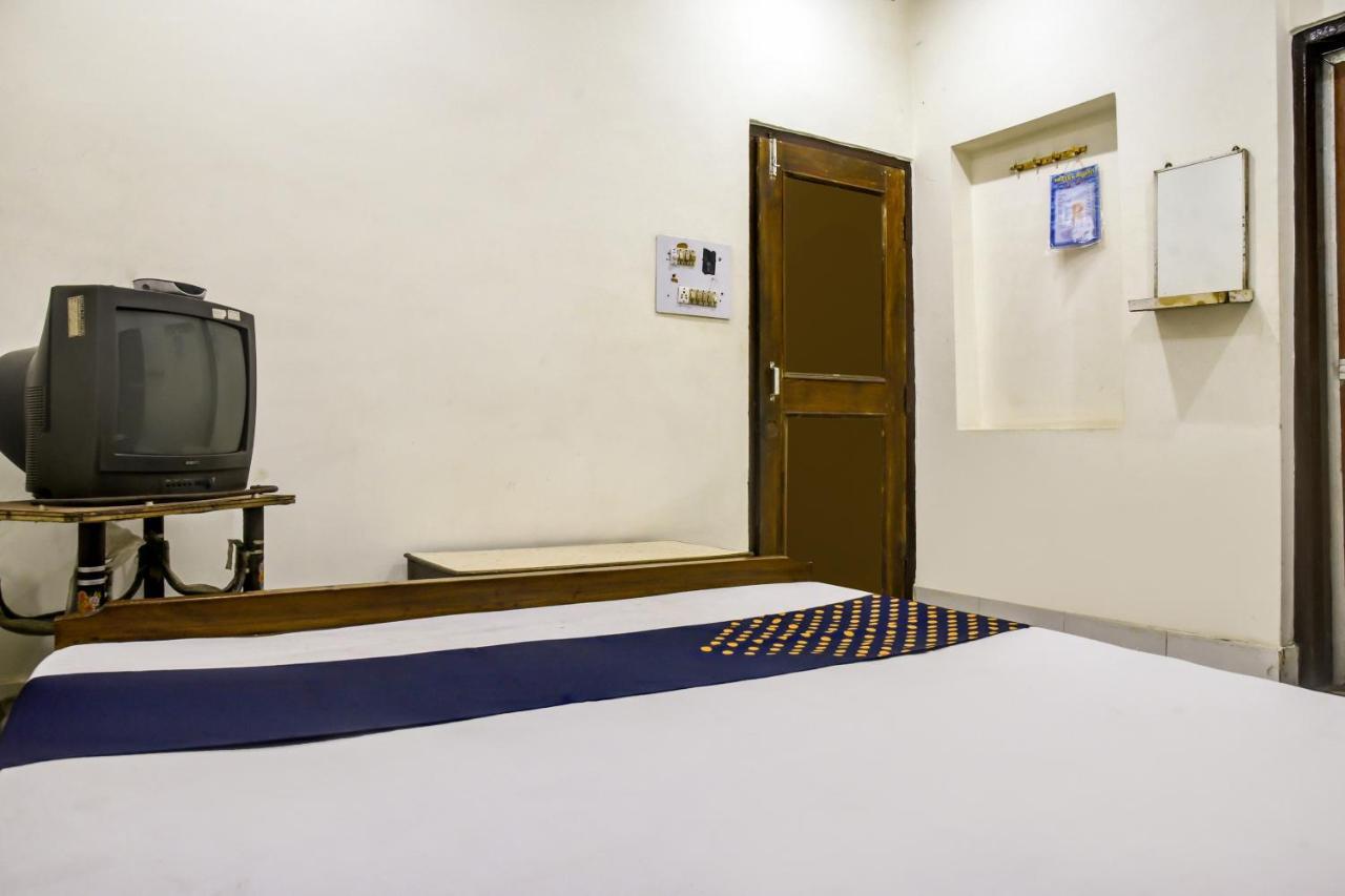Spot On 75653 Hotel Rohit Bilāspur Eksteriør bilde